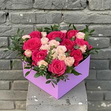 Цветочная композиция из Розы в коробке в Андрее-Кургане