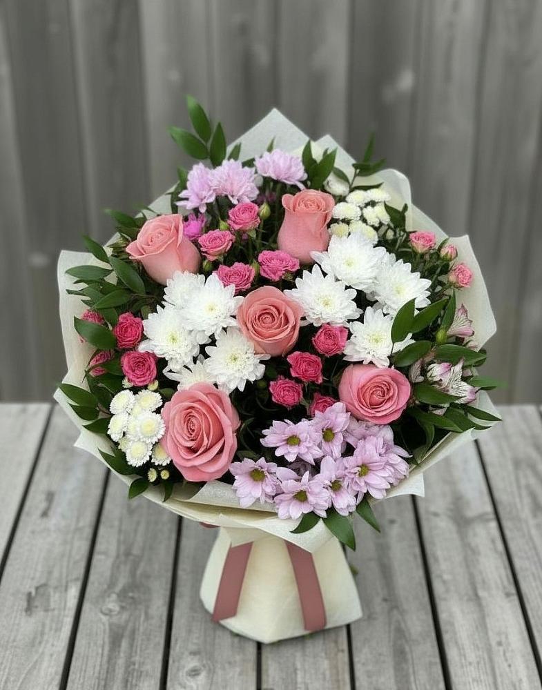 Букет цветов из: Альстромерии, Гвоздики, Розы и Хризантемы в Андрее-Кургане