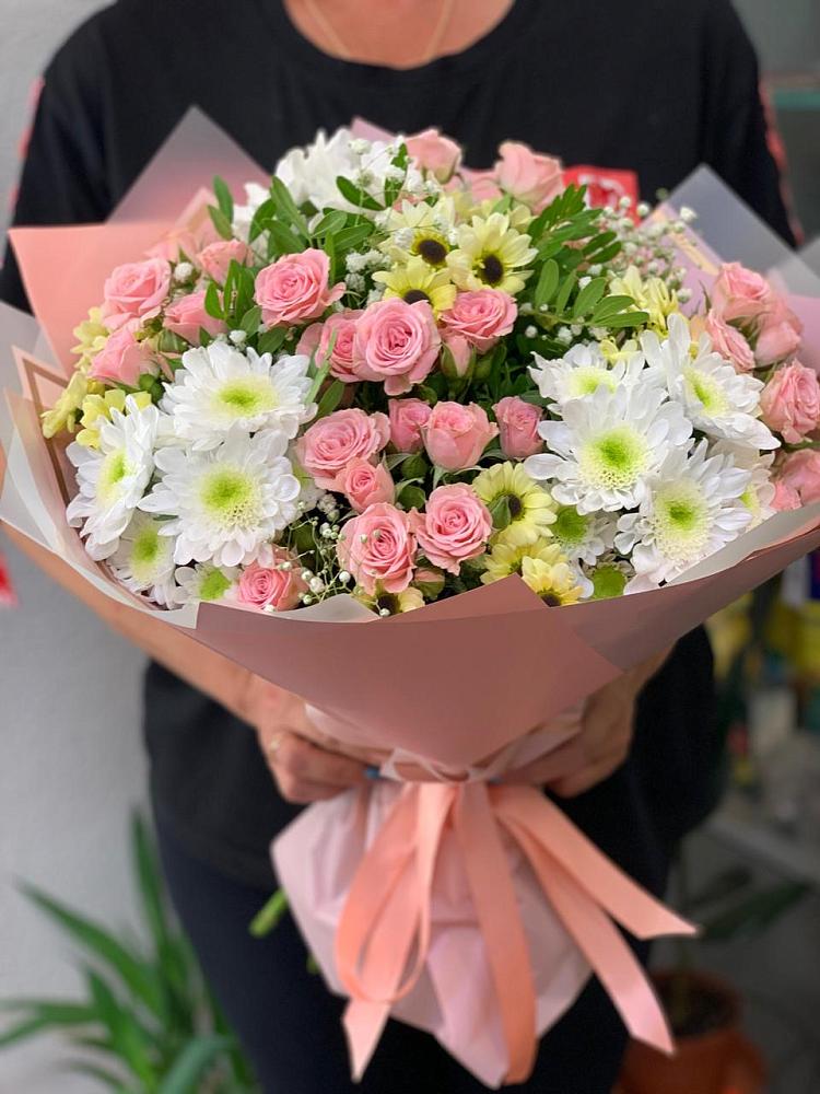 Букет цветов из: Розы и Хризантемы в Андрее-Кургане