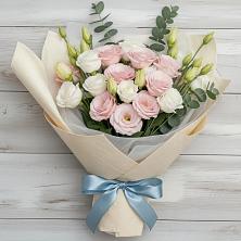 Букет цветов из:  Лизиантусы в Андрее-Кургане