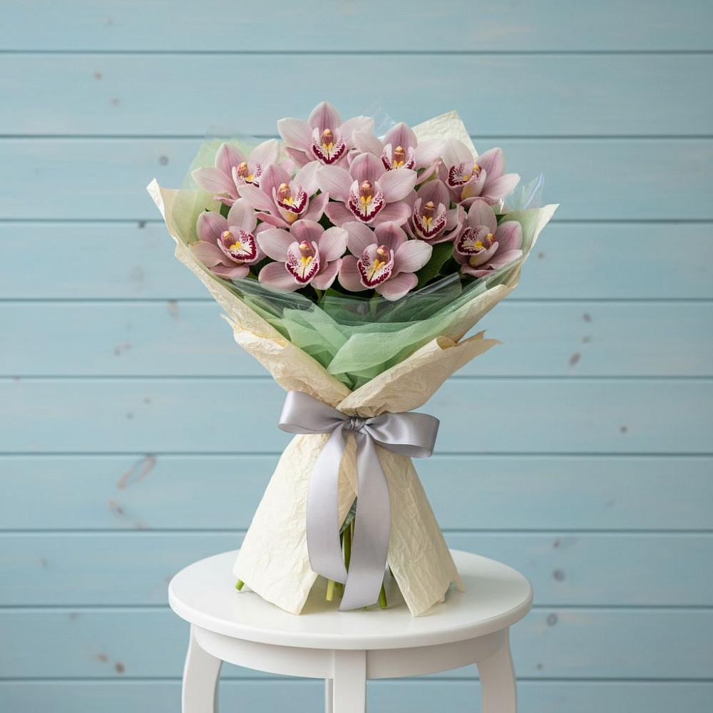 Букет цветов из: Орхидеи и Розы в Андрее-Кургане