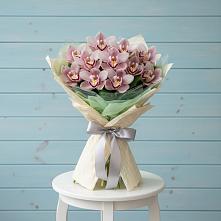 Букет цветов из:  Орхидеи и Розы в Андрее-Кургане