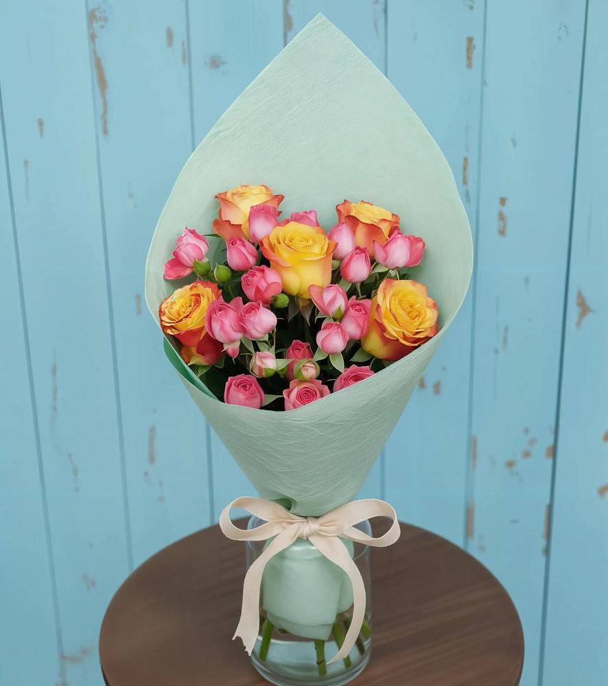 Букет цветов из: Розы в Андрее-Кургане