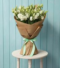 Букет цветов из:  Лизиантусы в Андрее-Кургане