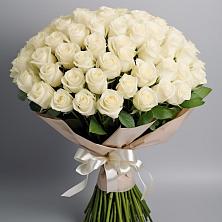Букет 101 беля роза Белоснежка в Андрее-Кургане