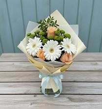 Букет цветов из:  Герберы, Розы и Хризантемы в Андрее-Кургане